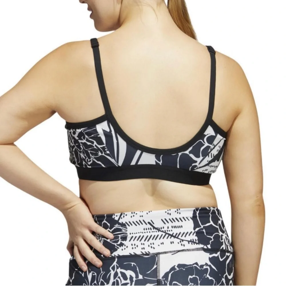 NWT ADIDAS Women's bra Light - Picture 2 of 6